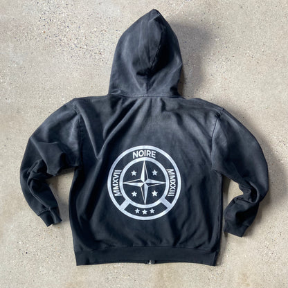 ZIP HOODIE 001